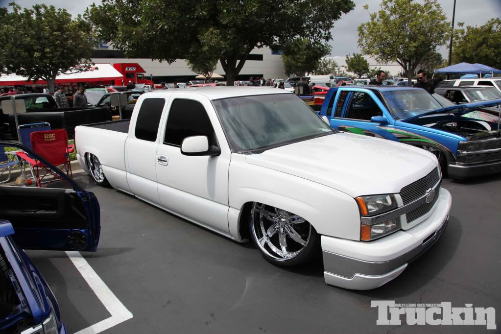 1305tr-120_relaxing-in-socal-2013_show-coverage.jpg