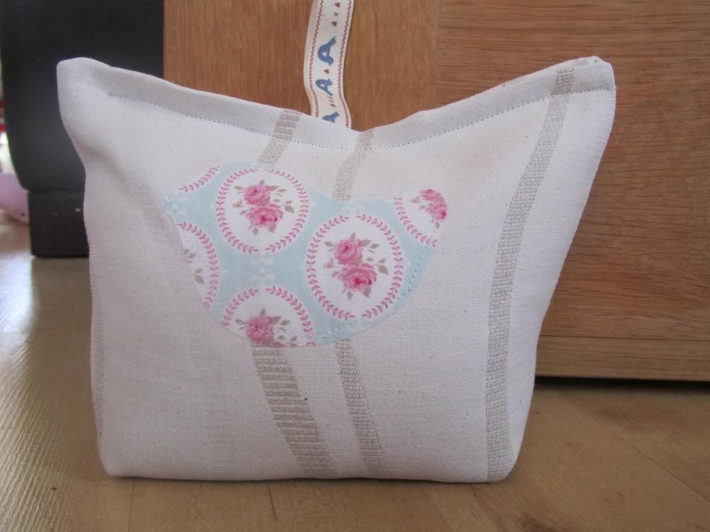 NewFabrics1393_zps4c9d4496.jpg