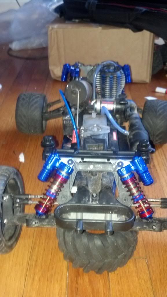 traxxas nitro slash 3.3