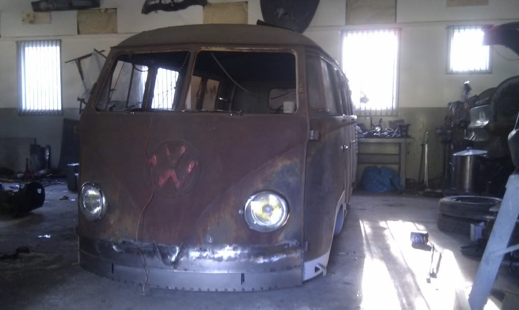 http://i1067.photobucket.com/albums/u436/Rhd_barndoor/IMAG0375.jpg