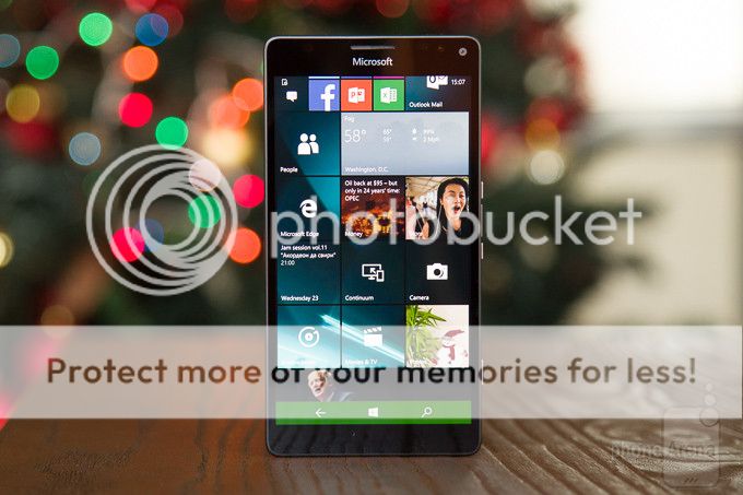  photo Microsoft-Lumia-950-XL-Review-TI_zps8azqzald.jpg