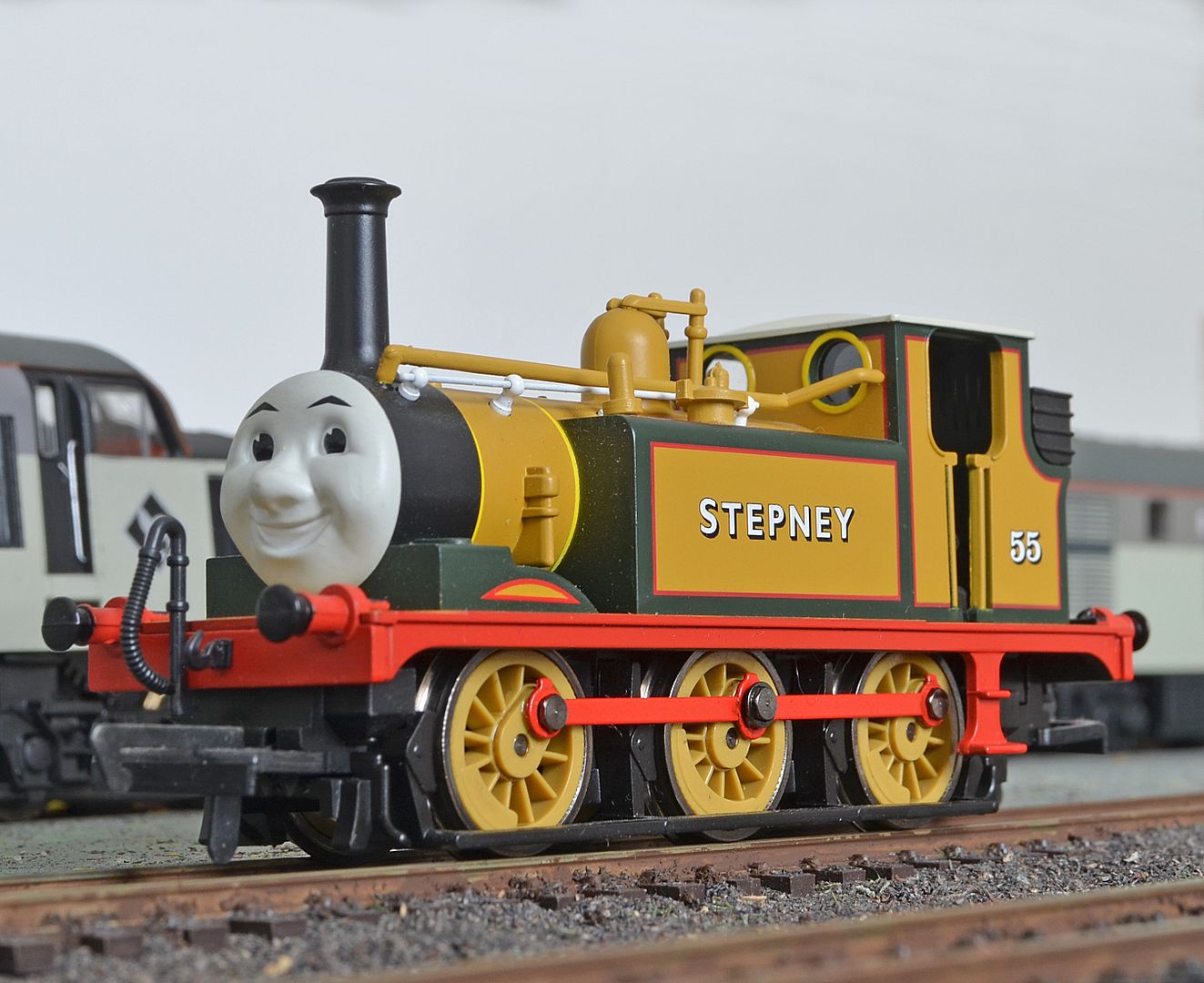 Hornby R9750 Thomas & Friends Stepney Limited Production Boxed New | eBay